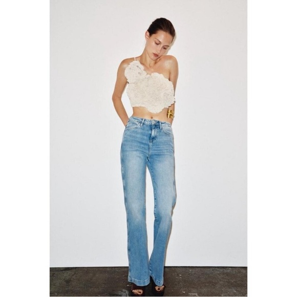 ZARA FLOWER CROP TOP - Picture 2 of 8